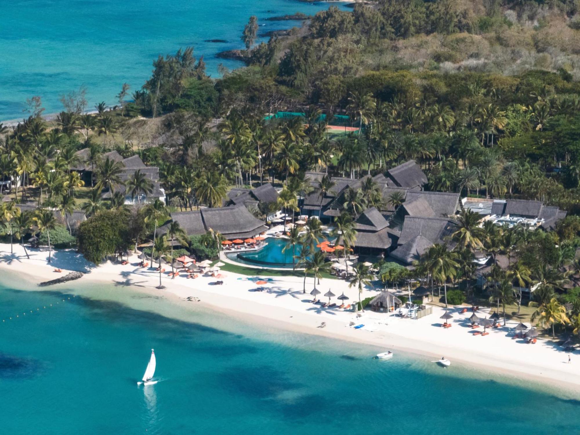 Constance Prince Maurice Poste de Flacq Bagian luar foto Aerial view of the resort