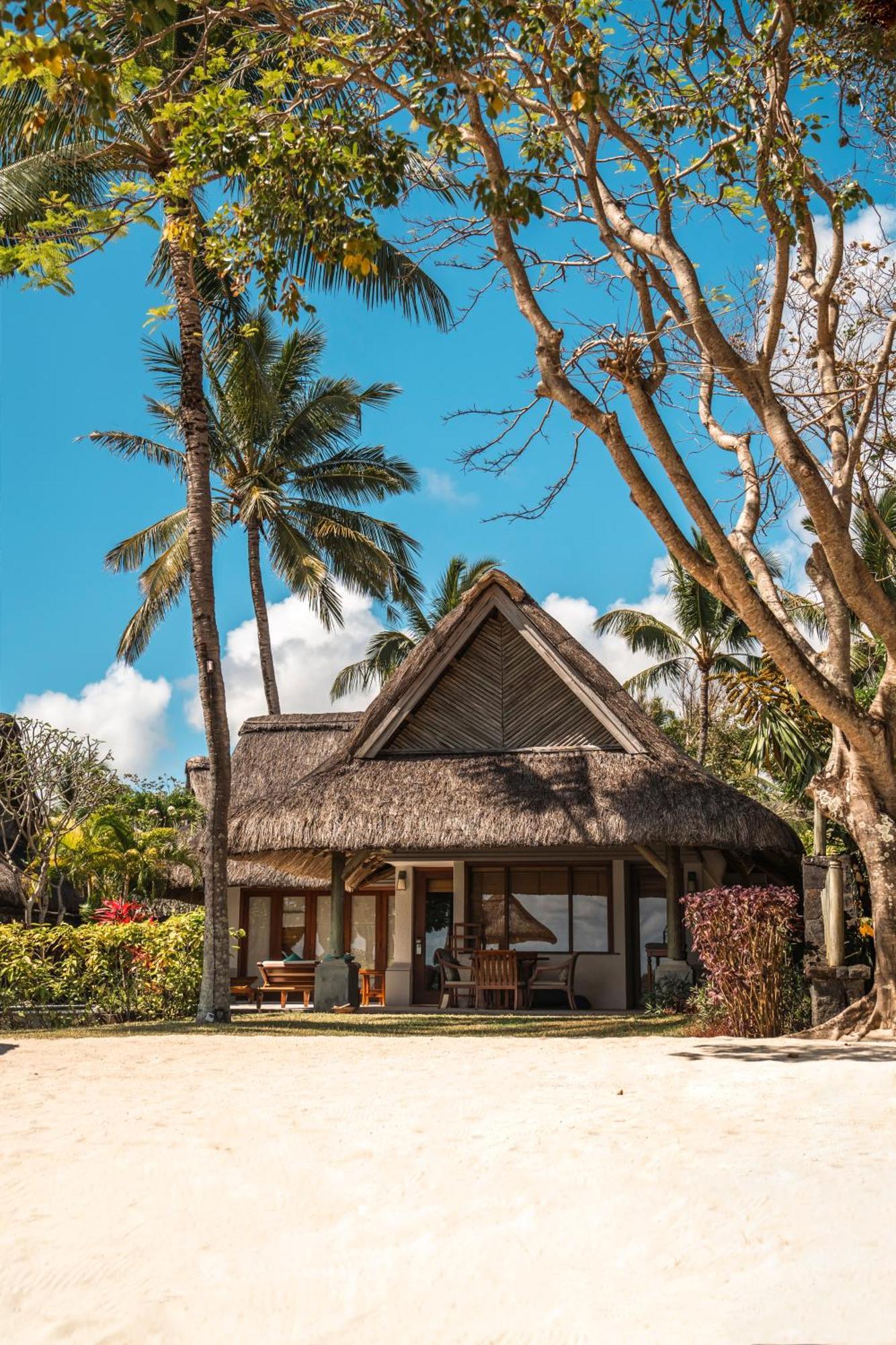 Constance Prince Maurice Poste de Flacq Bagian luar foto A villa at the resort